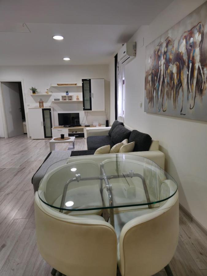 Apartment Aria Vinkovci Ngoại thất bức ảnh