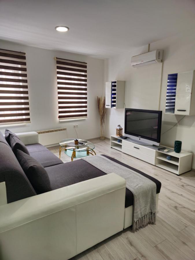 Apartment Aria Vinkovci Ngoại thất bức ảnh